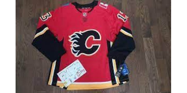 Calgary Flames voitti Los Angeles Kingsin 6-5 Calgary Flames voitti Los Angeles Kingsin 6-5